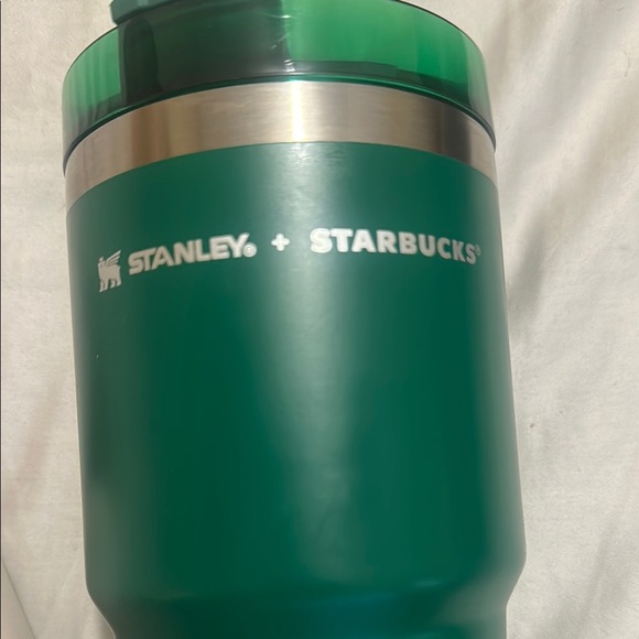 Stanley All Day Slim Bottle and Starbucks Mexico Green tumbler - Picture 2 of 2